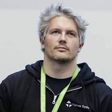 Headshot of Martin Weiss